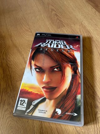 Lara Croft Tomb Raider Legend PSP