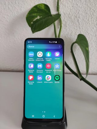 Samsung S10e