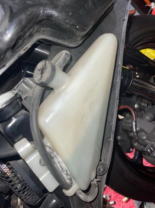 Suzuki GSXR 750 K8