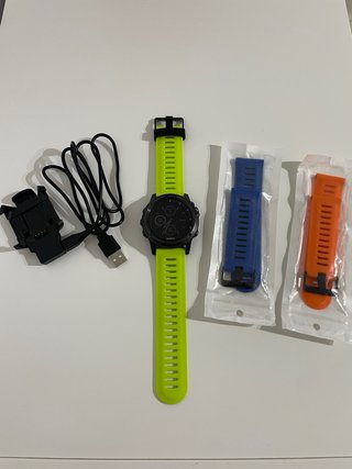 Garmin Fenix 3 HR Shapphire edition.