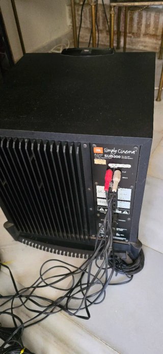 Simply Cinema JBL - Sub 300