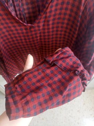 Blusa cuadros roja y negra
