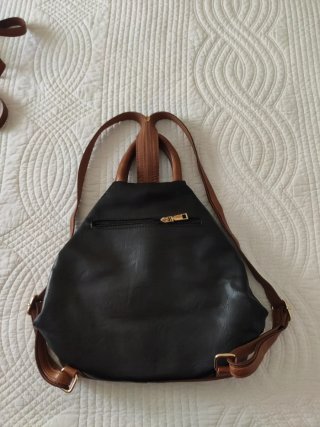 Mochila Negra y Marrón