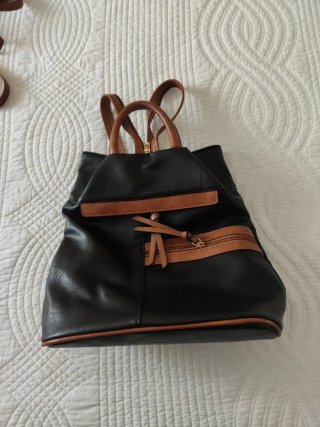 Mochila Negra y Marrón