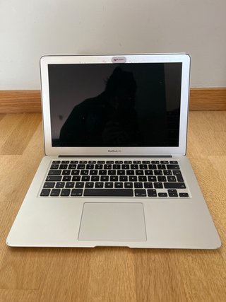 MacBook Air 13 2017 Rotto ma Funzionale