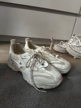 Zapatillas deportivas blancas