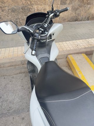 Honda PCX 125 2020 Blanca