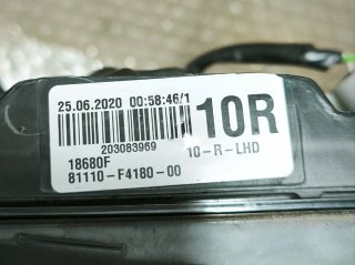 Faro Derecho Toyota C-HR 81110-F4180-00 LED