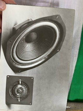 Altavoces Advent 1