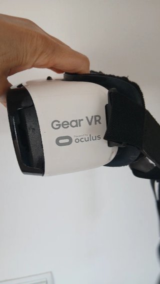 Samsung Gear VR by Oculus