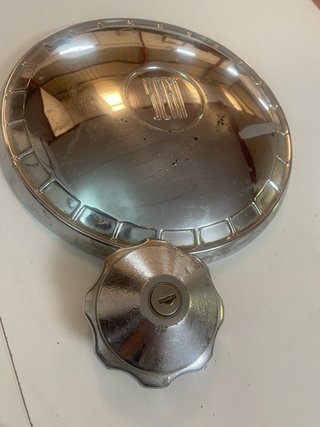 Tapa cubos cromado SEAT antiguo