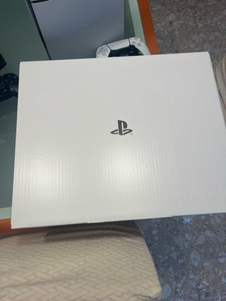 Consola Ps5 1TB seminueva