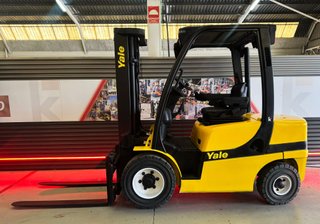 CARRETILLA ELEVADORA DIESEL YALE 3000 KG