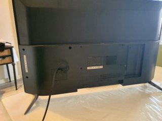 Tv haier nueva con 4 meses de uso con factura.