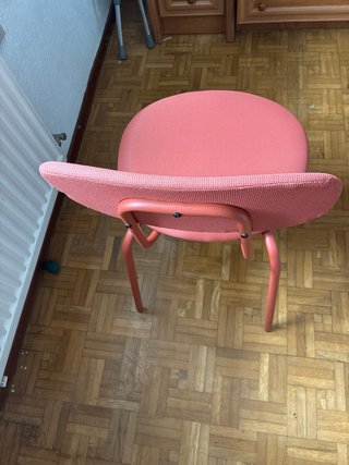 Silla Ikea rosa/rojo