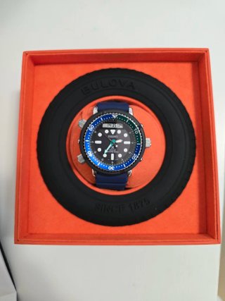 Caja vacía reloj Bulova