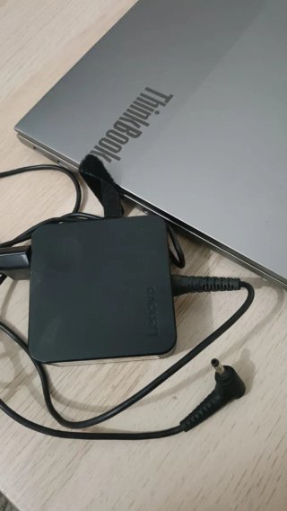 Lenovo PC Portatile Argento