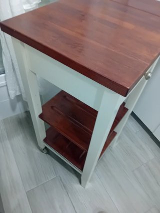 Mueble de cocina con cajón y estantes