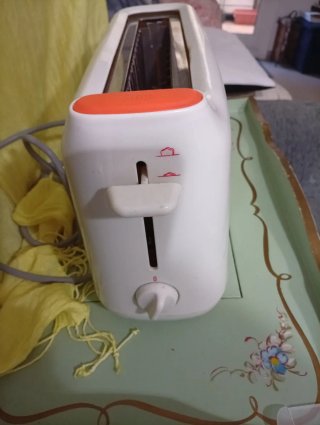 Tostadora moulinex y exprimidor Braun