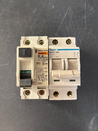 Diferencial Magnetotérmico Merlin Gerin Hager