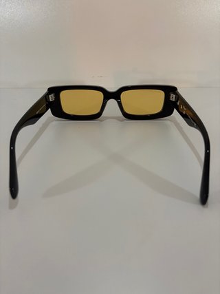 Occhiali Off-White neri e gialli