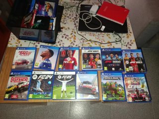 Lote Juegos PS4 y PS5: FIFA, F1, Minecraft, GRID