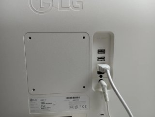 Monitor LG Smart Blanco 27 pulgadas