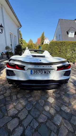 Corvette C8 Cabrio Stingray 3LT *Full body kit*