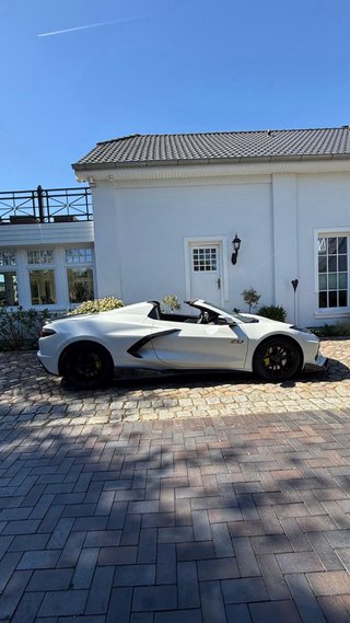 Corvette C8 Cabrio Stingray 3LT *Full body kit*