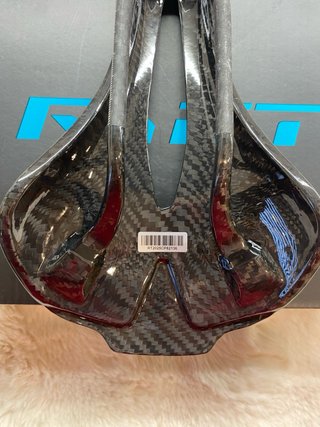 Sillín Bici Carbono 120g (Envío 24h)