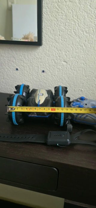 Coche RC con mando y reloj