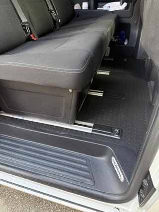 Banqueta-cama de 3 y guías vw t6