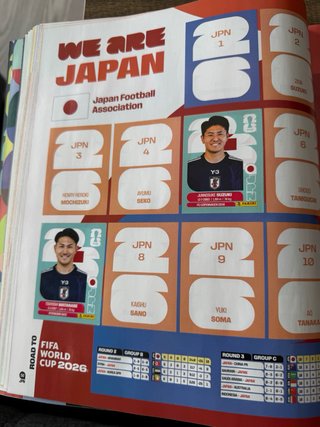 Álbum Panini Mundial 2026 + 70 cromos. CON LAMINE.