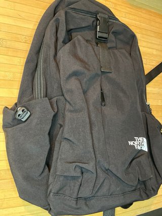 Mochila The North Face Negra Pequeña