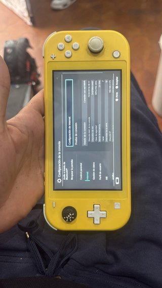 Nintendo Switch Lite Amarillo solo