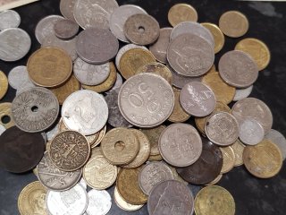 Lote 100 monedas y 2 billetes españoles