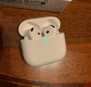 AirPods 4 (ANC) Apple Blancas