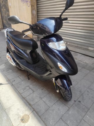 Kymco Movie XL 125. 9.750 kms