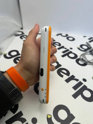 Nintendo 2DS XL Bianco Arancione