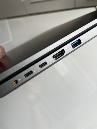 Laptop ACER TravelMate P2 16