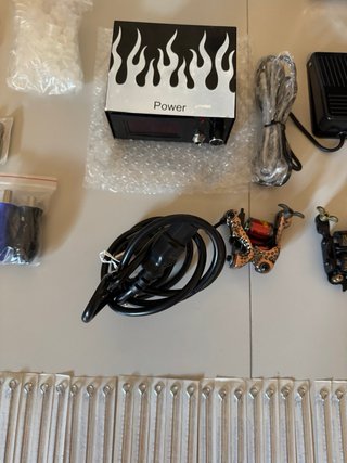 Kit Tatuaggi con Valigetta Nera
