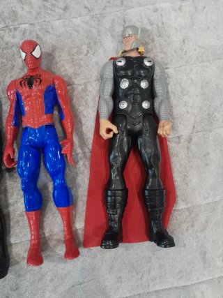 Figuras de Acción Marvel y Star Wars