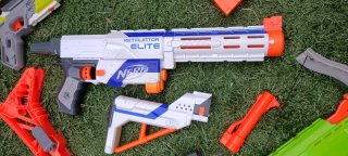 Lote pistolas de plástico Nerf