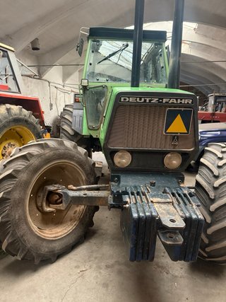 Tractor Deutz DX 6.30 con cabina