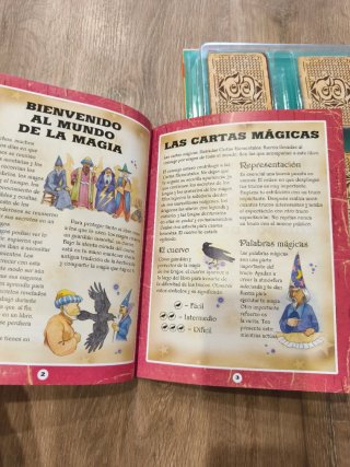 Kit varita, libro de mago y cartas mágicas