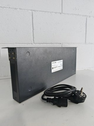 Switch Gigabit 24 puertos TL-SG1024