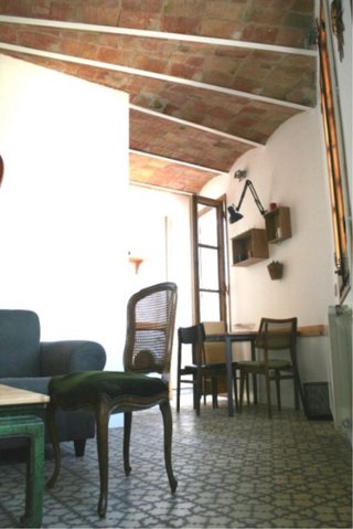 Alquilo habitación grande con balcon