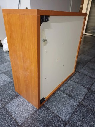 Estantería modular de madera  maciza en buen estad