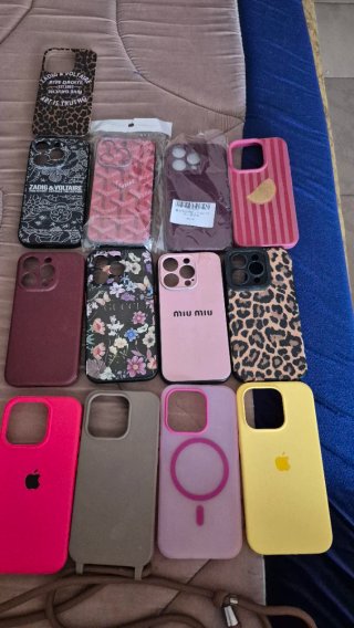 Funda iPhone 15 pro. todas por 12€