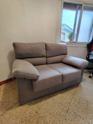 Sofá 2-3 plazas gris claro